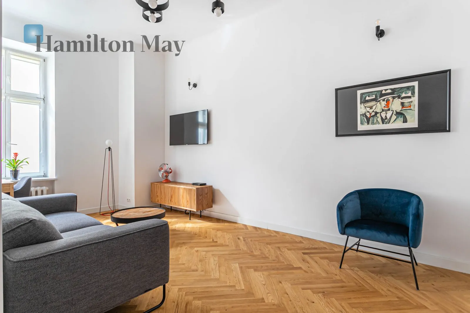 Street: Hoża Region: Śródmieście Subregion: Śródmieście Północne Distance to centre: 0.47 km Level: 4 Price: 4500 PLN Bedrooms: 1 Bathrooms: 1 Size: 50m2 Price/m2: 90 PLN - slider