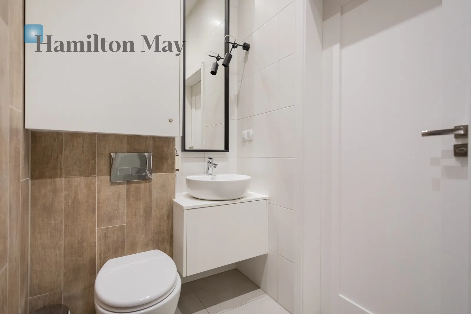 Region: Stare Miasto Subregion: Kazimierz Distance to centre: 0.87 km Price: 3200 PLN Bedrooms: 2 Bathrooms: 1 Size: 37m2 Price/m2: 86 PLN - slider