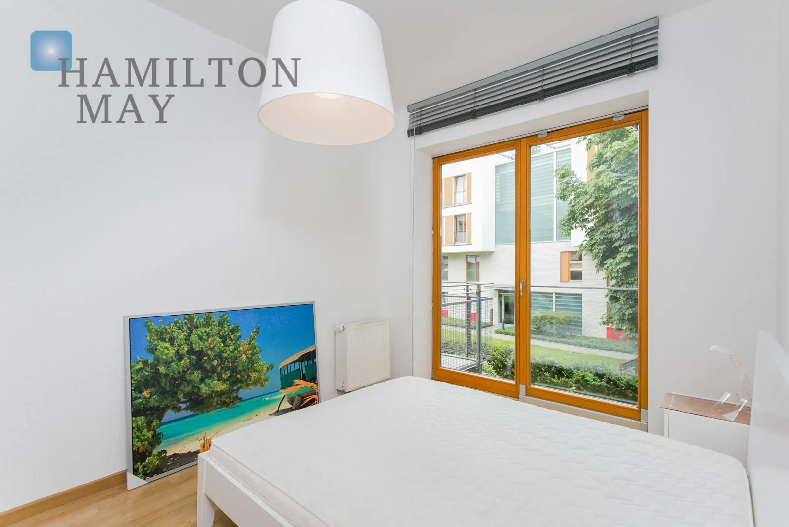 Комфортна двокімнатна квартира в Білому Камені - slider