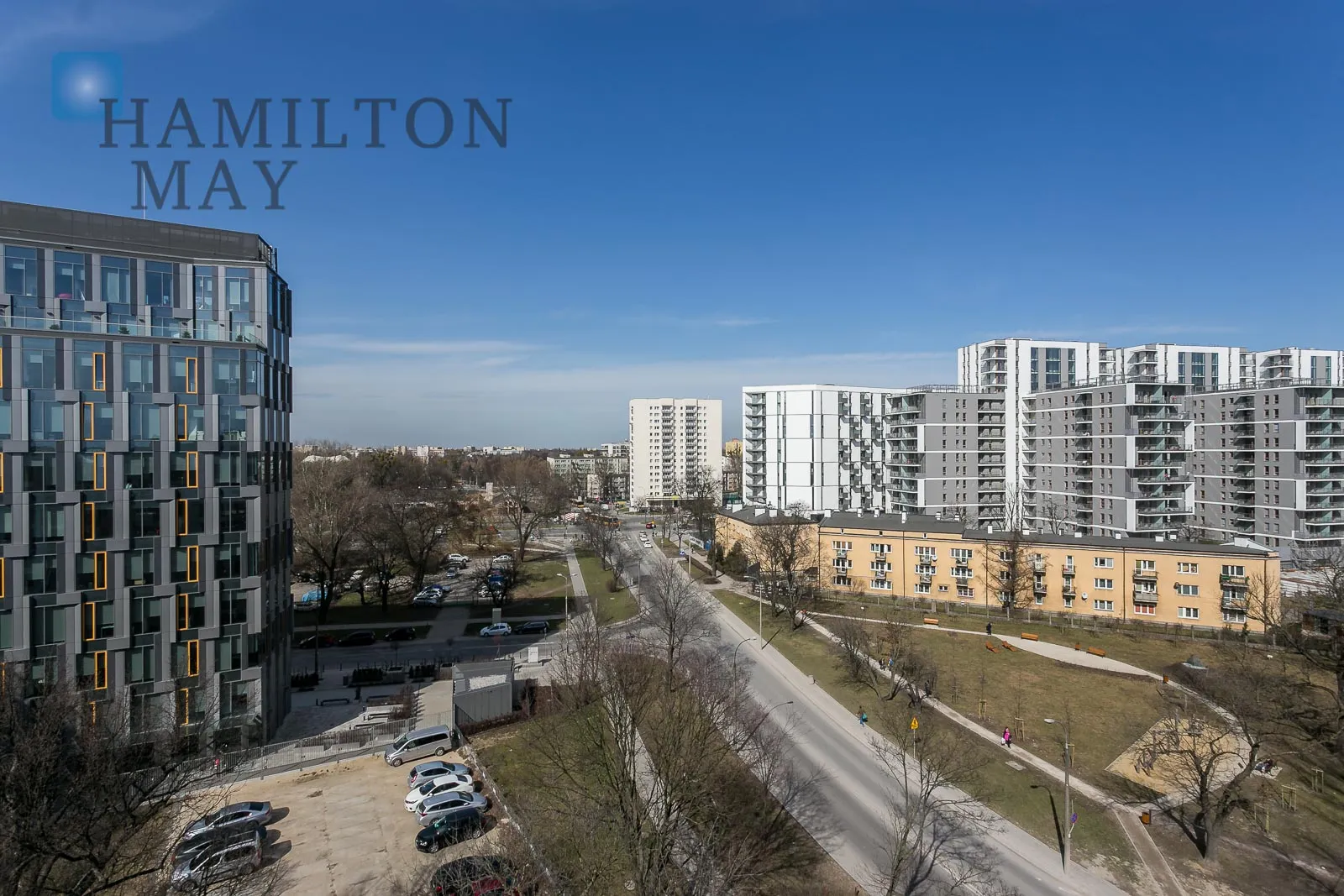 Unique, comfortable two bedroom apartment located in the Wola district - slider