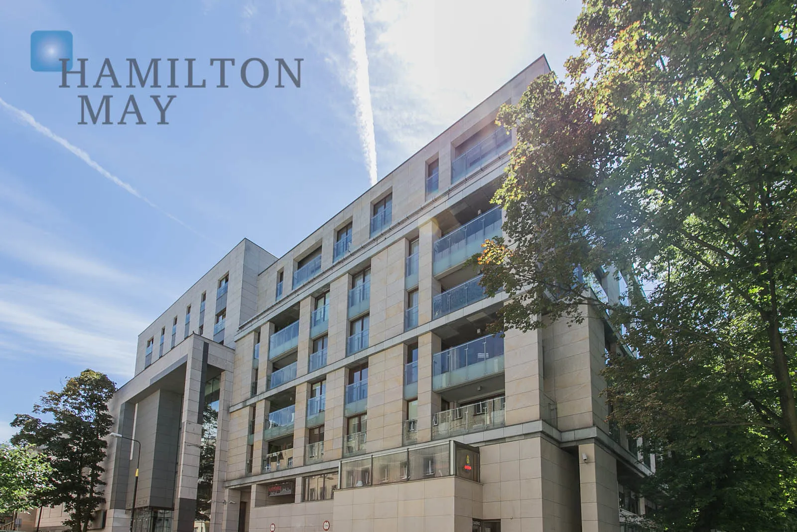 Krakowskie Przedmieście - Elegant apartment 72 m² - slider