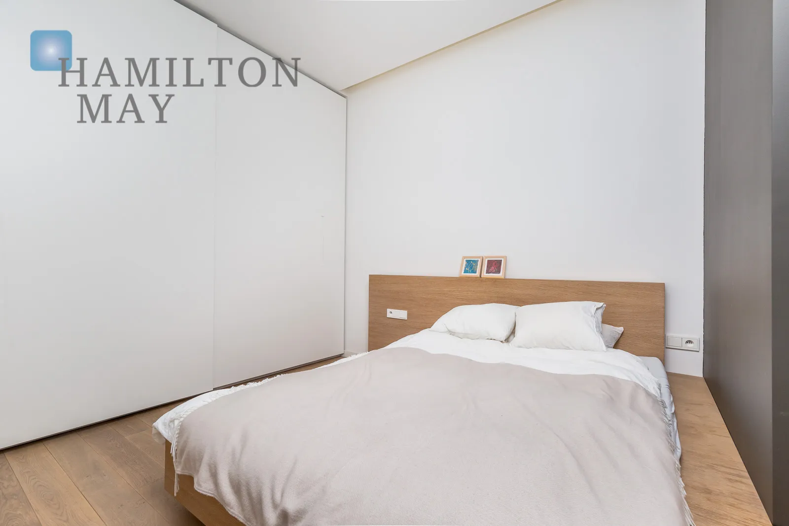 Spacious apartment by the Dreszera Park - slider