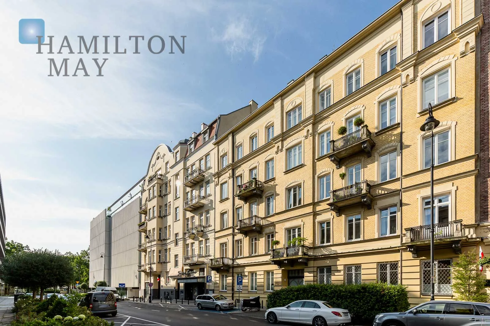 Przestronne 2-pokojowe mieszkanie w sercu Śródmieścia - slider