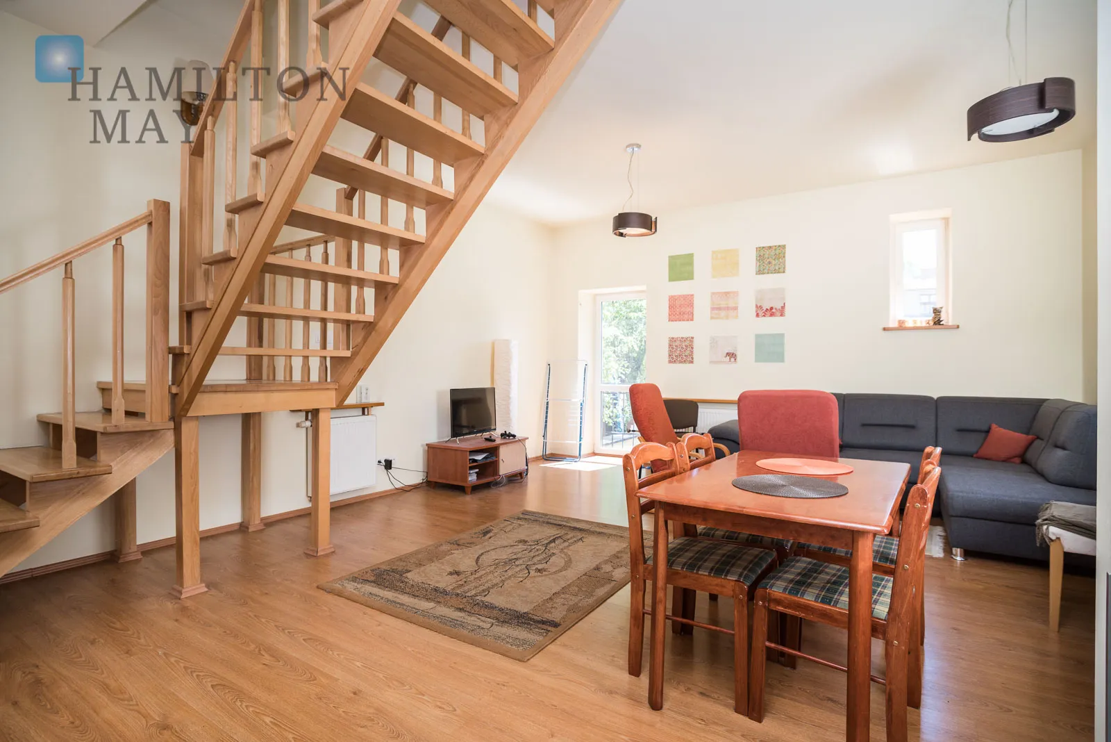 Spacious and quiet apartment located on Grzegórzecka Street - slider