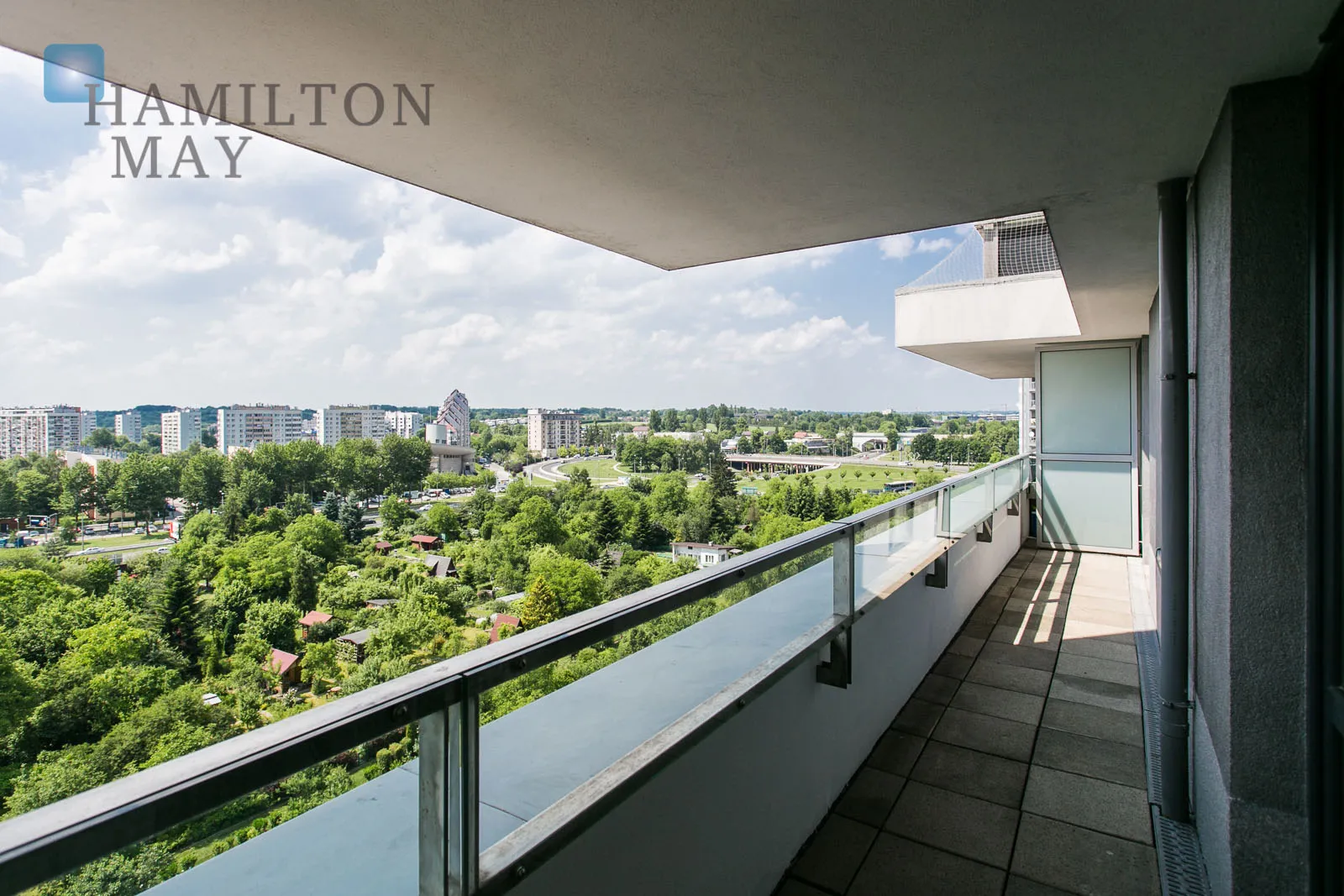 Dwupokojowe mieszkanie z widokiem w Salwator City - slider