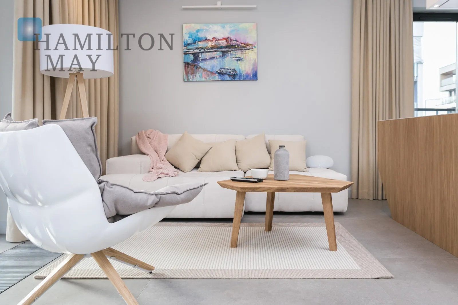 Елегантна 3-кімнатна квартира з терасою в Кроводжі - slider