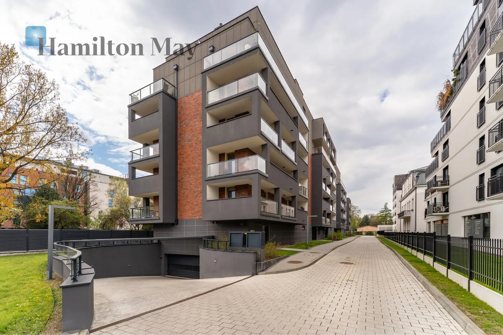 Modern apartment Nowy Kleparz - 3 rooms - slider