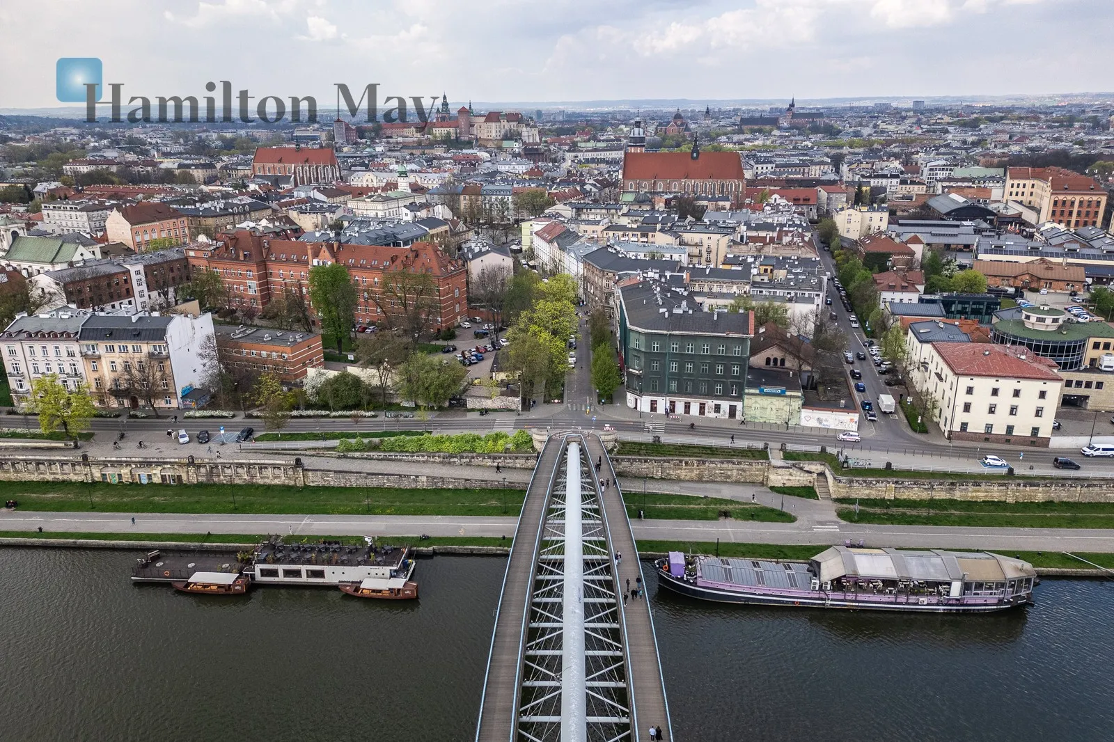 A luxurious apartment in a prestigious tenement house on the Vistula Boulevards - slider
