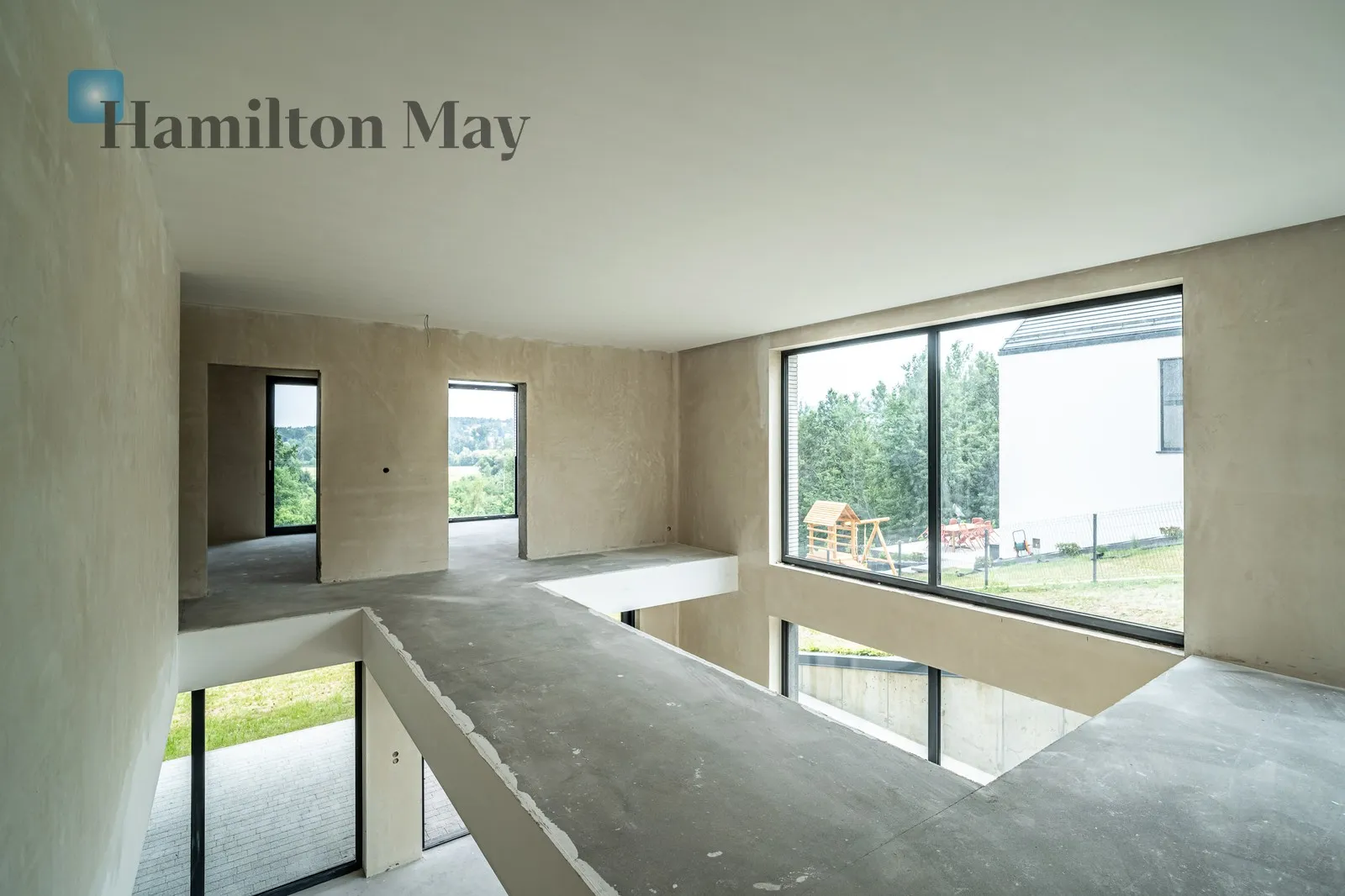 Price: 3650000 PLN Bedrooms: 4 - slider