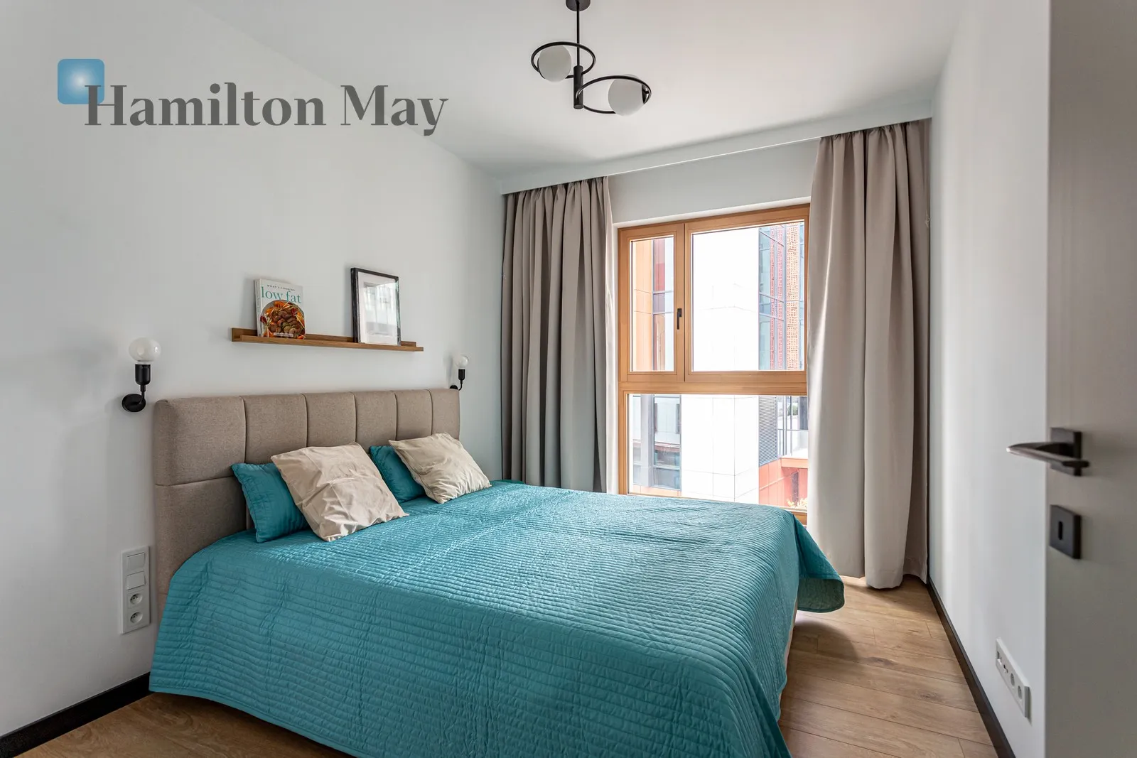 3 - pokojowy apartament przy Rondzie Daszyńskiego - slider