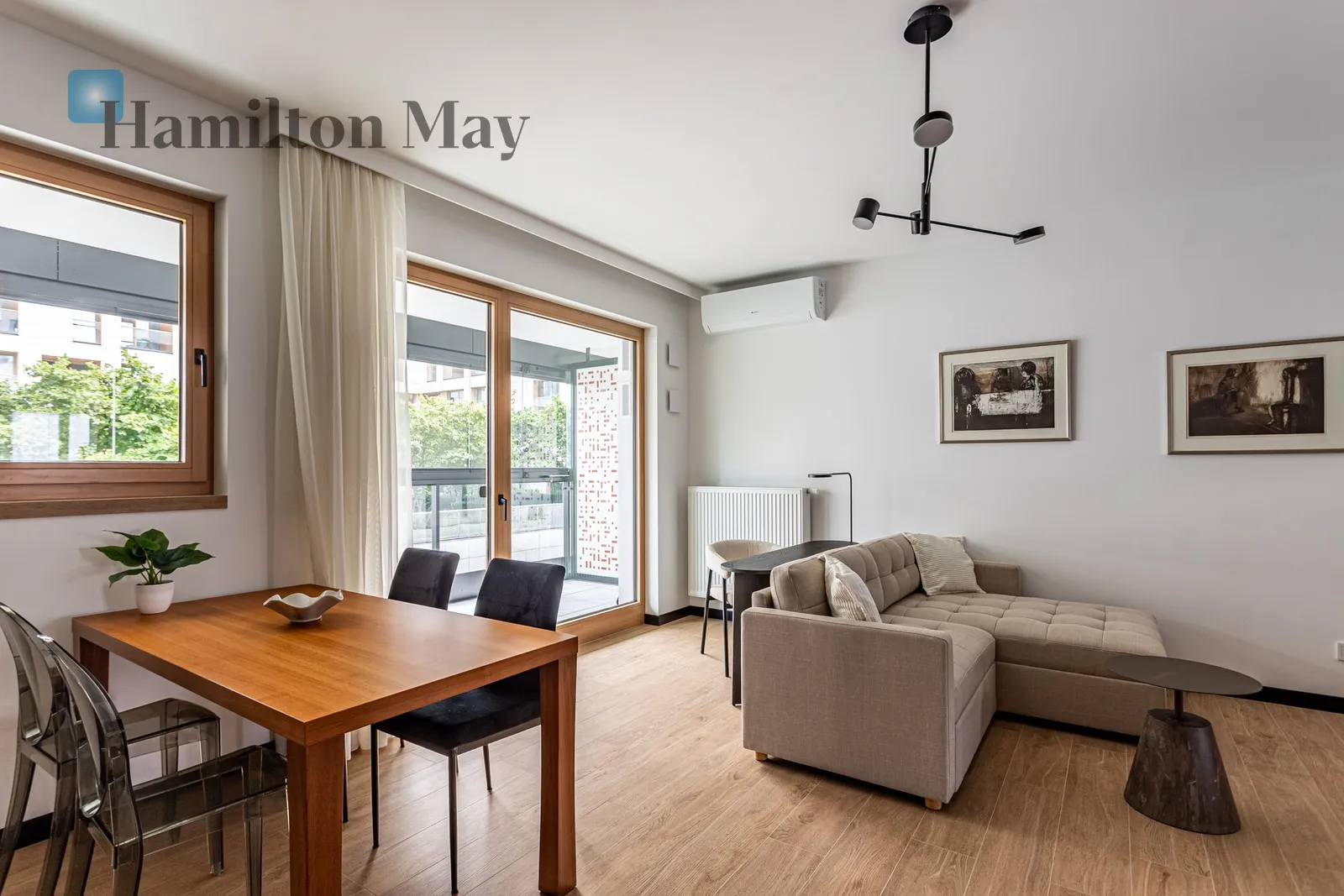 3 - pokojowy apartament przy Rondzie Daszyńskiego - slider