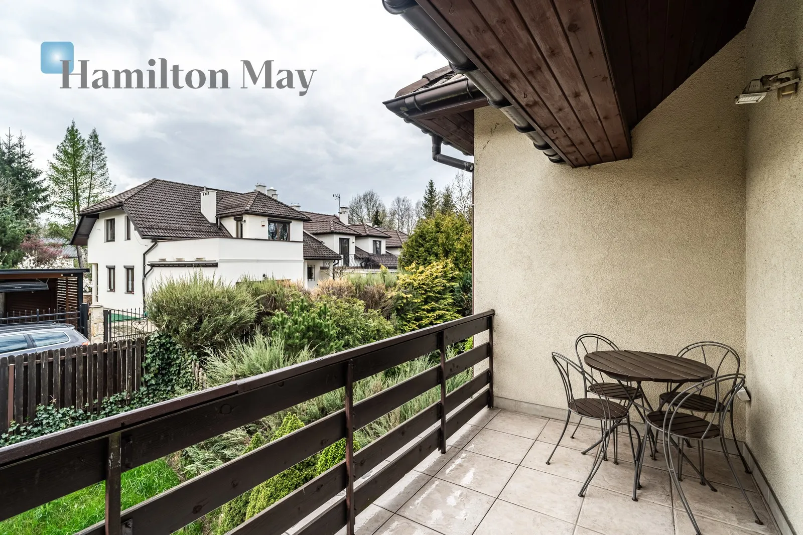 Level: 1 Price: 5500 PLN Bedrooms: 3 Bathrooms: 2 - slider