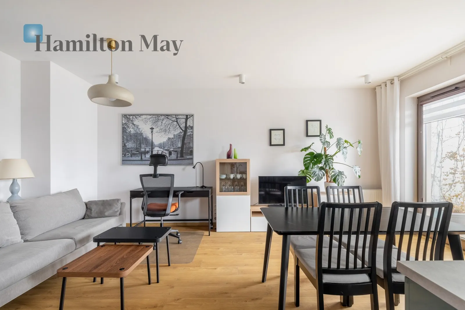 An extraordinary apartment with a large terrace and a beautiful view, in the investment - Dom pod Wilgą - slider