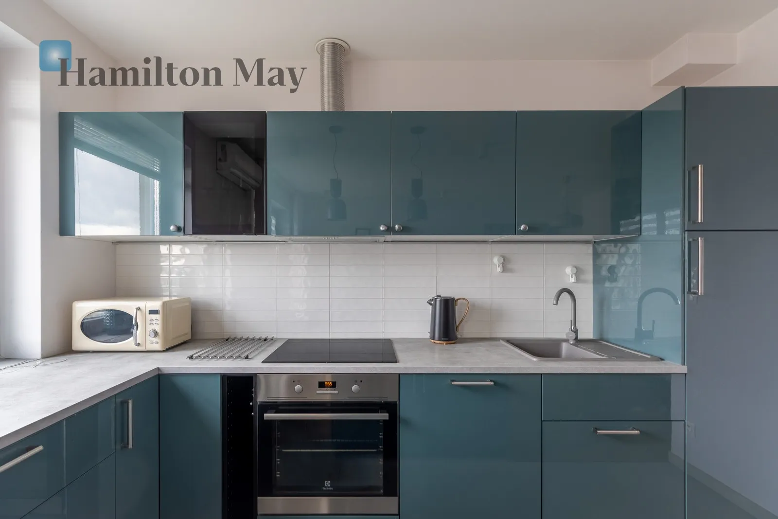 An extraordinary apartment with a large terrace and a beautiful view, in the investment - Dom pod Wilgą - slider