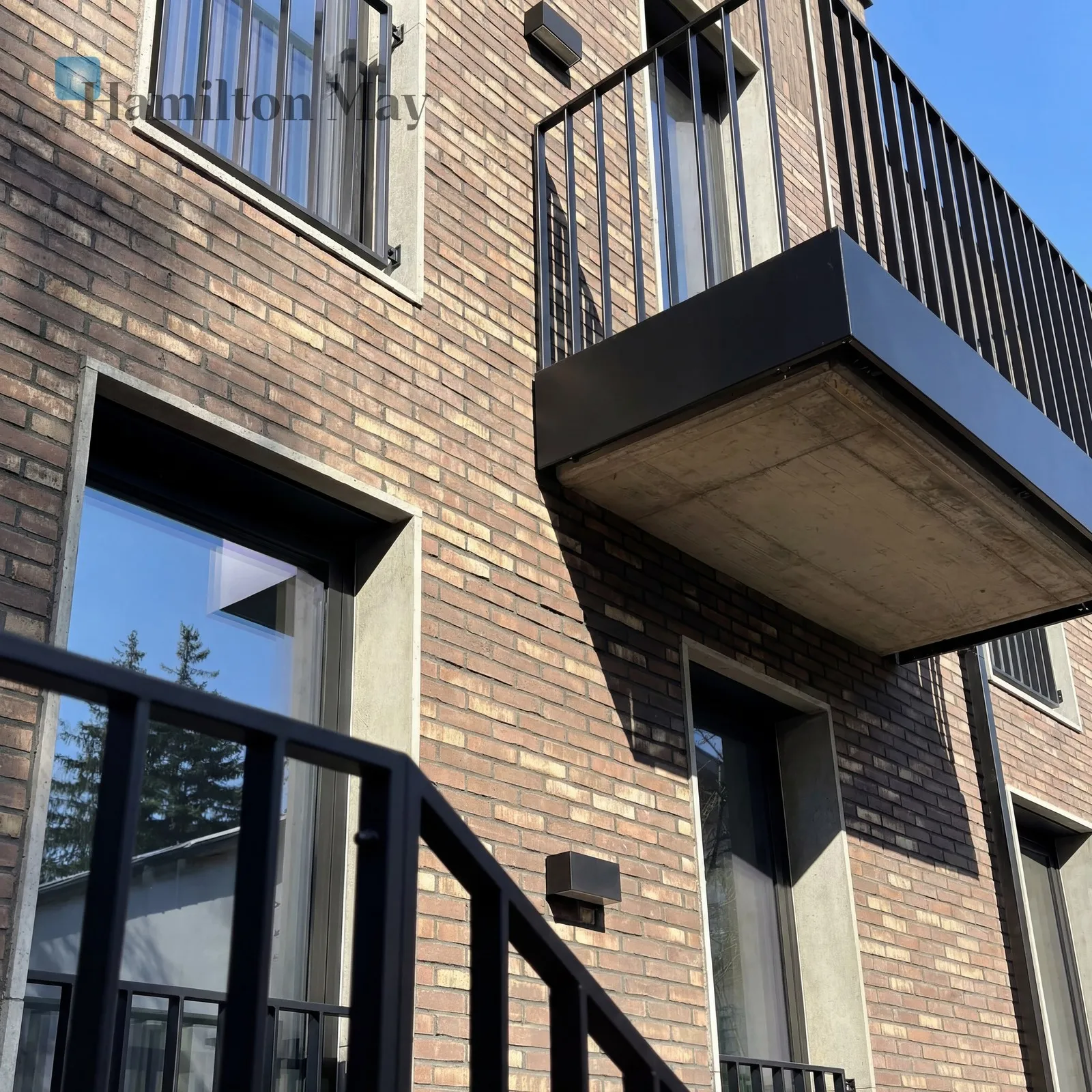 Region: Zwierzyniec Subregion: Wola Justowska Distance to centre: 4.56 km Level: 1 Price: 3710700 PLN Bedrooms: 3 Bathrooms: 3 Size: 133m2 Price/m2: 27900 PLN - slider