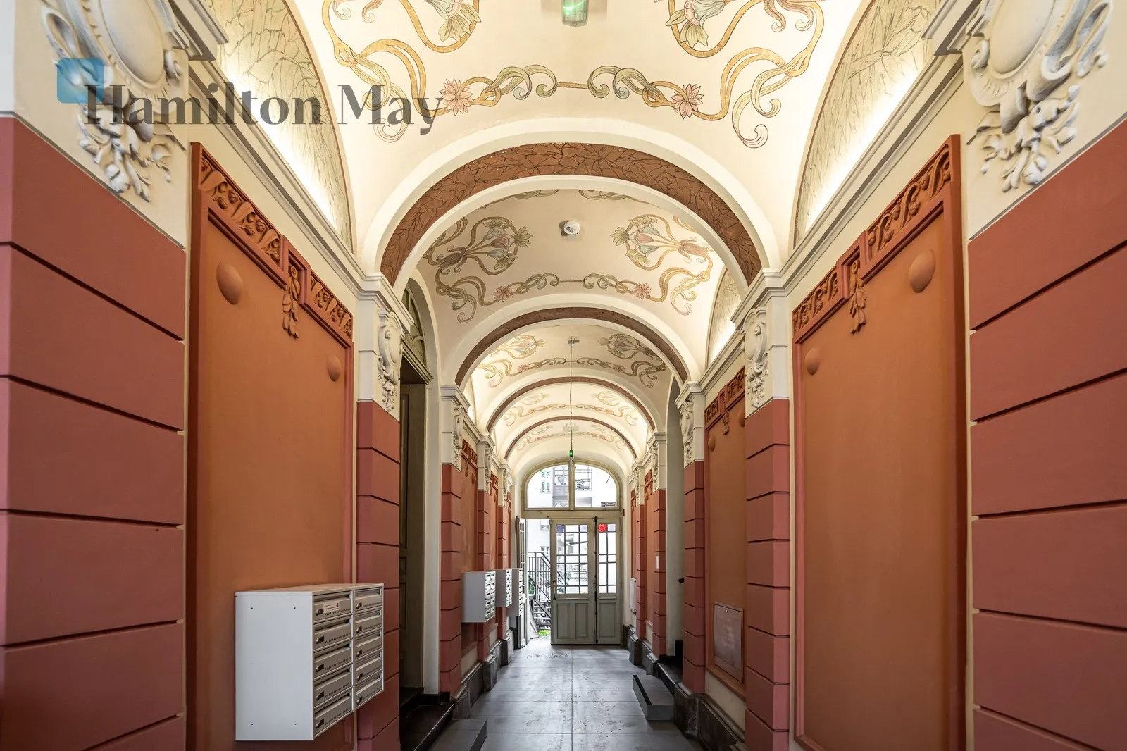 Здається квартира в гарному багатоквартирному будинку з ліфтом на вулиці Старовісльна - slider