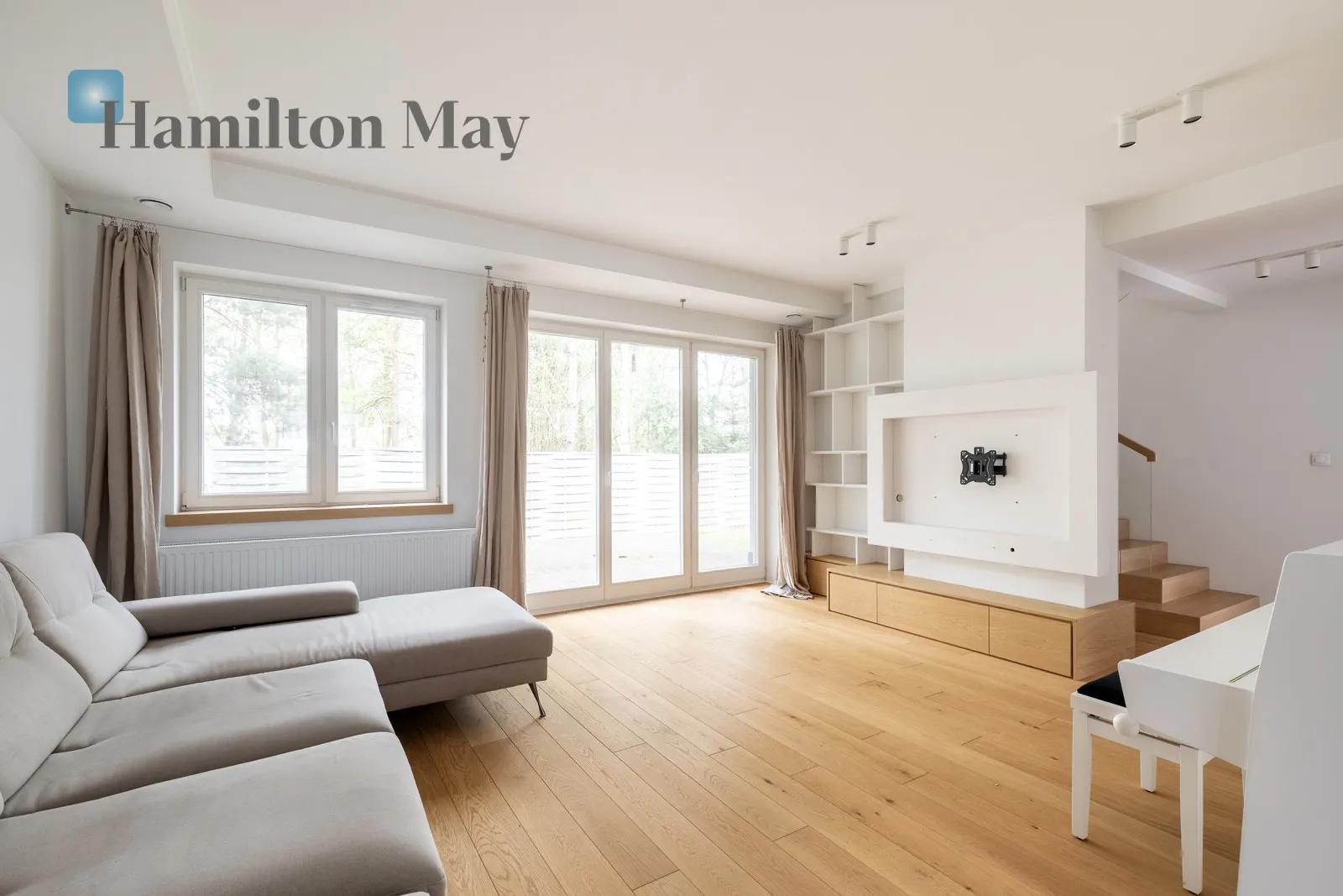 Spokojny i ustawny dom z 4 sypialniami i garażem | Dębniki, Kostrze - slider