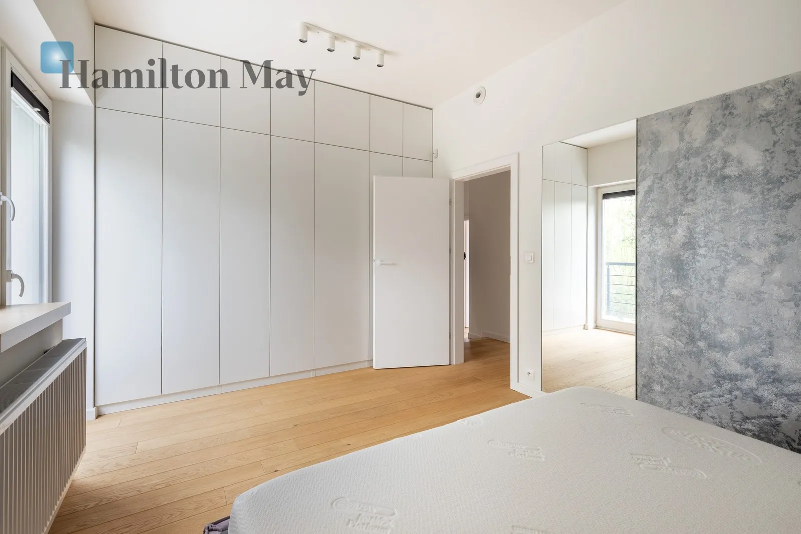 Spokojny i ustawny dom z 4 sypialniami i garażem | Dębniki, Kostrze - slider