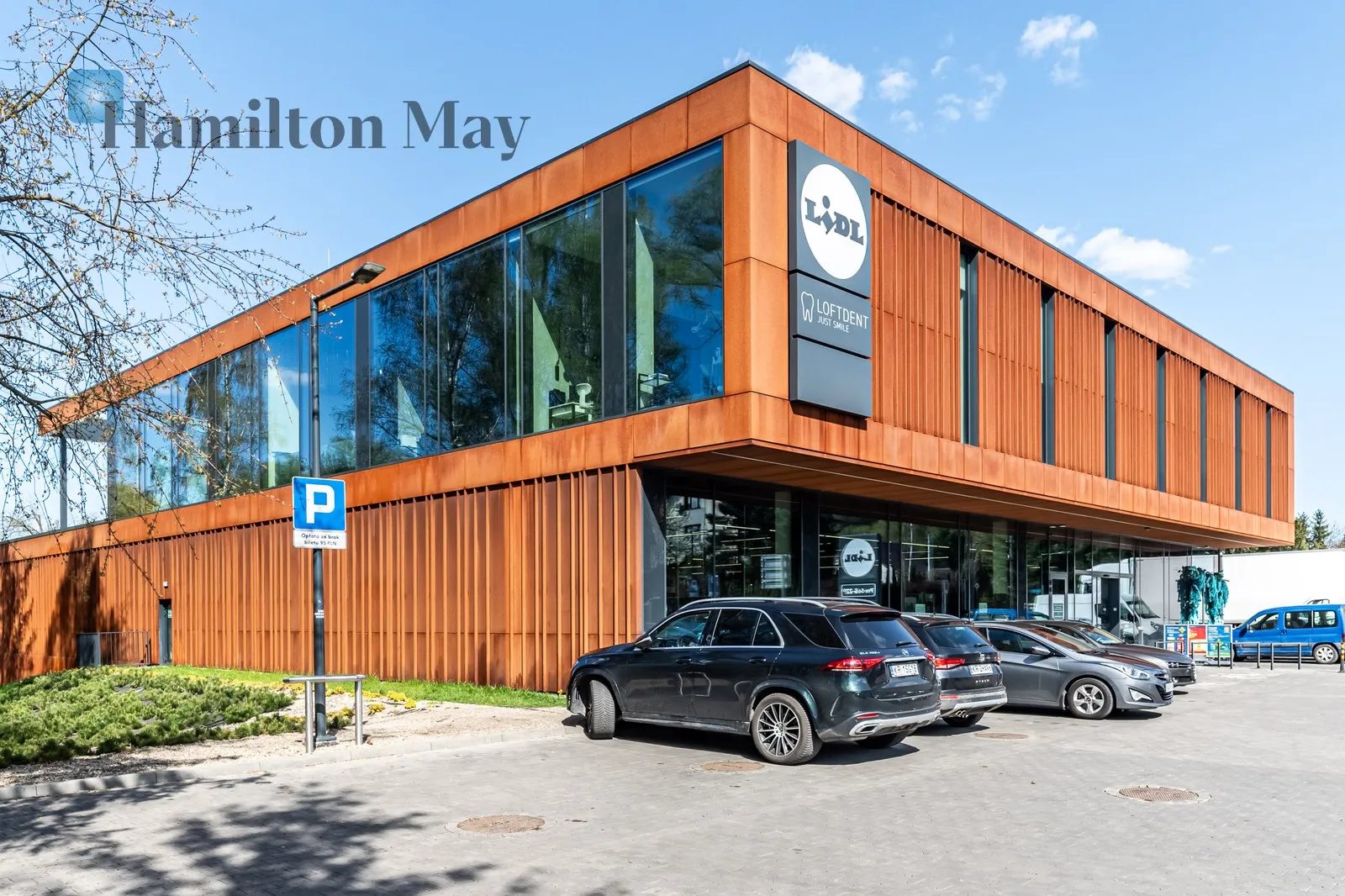 Region: Zwierzyniec Distance to centre: 6.43 km Level: 1 Price: 22000 PLN Bedrooms: null Bathrooms: null Plot size: nullm2 Layout: null - slider