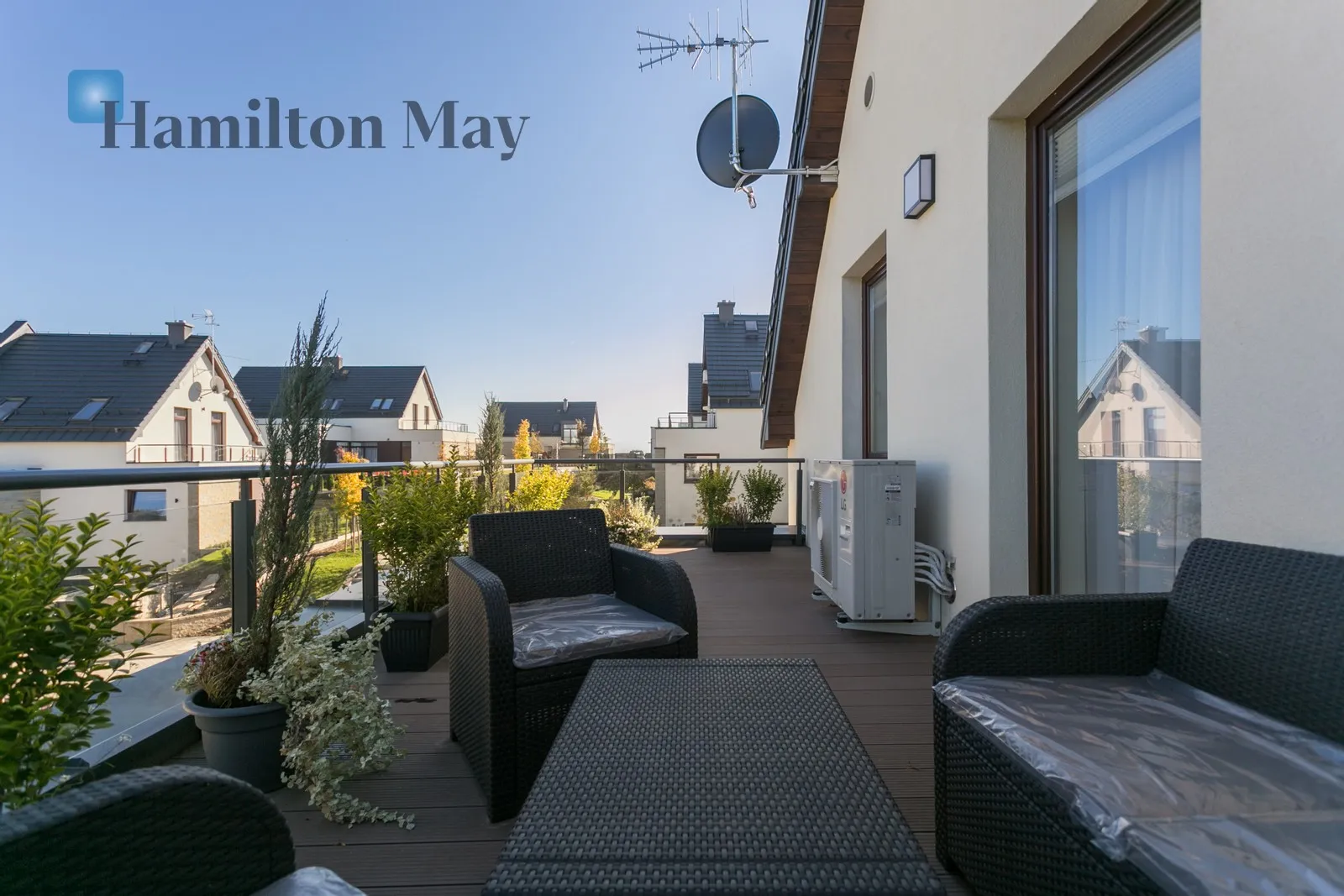 Street: Parkowe Wzgórze Region: Mogilany Distance to centre: 13.89 km - slider