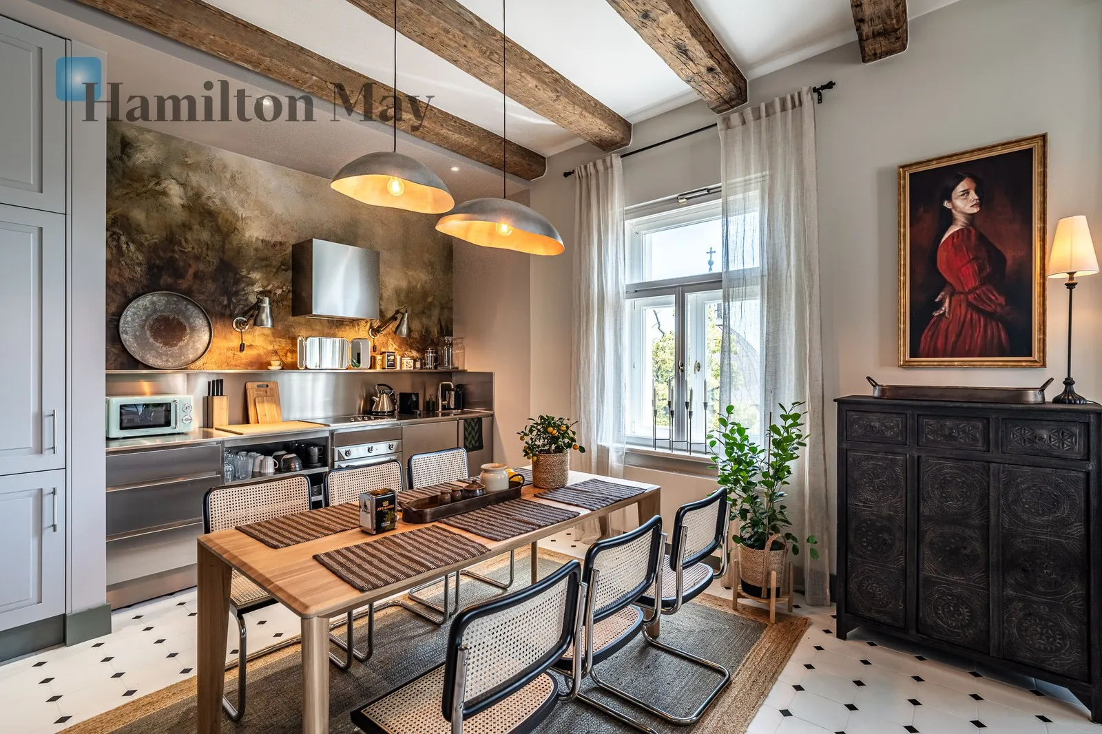 Region: Stare Miasto Distance to centre: 0.29 km Level: 3 Price: 6900 PLN Bedrooms: 1 Bathrooms: 2 Size: 71m2 - slider