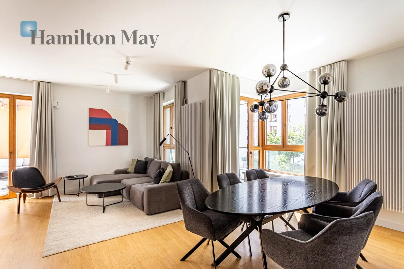 City: Warszawa Street: Ludwiki Region: Wola Subregion: Czyste Distance to centre: 3.2 km Level: 1 Price: 15100 PLN Bedrooms: 3 Bathrooms: 3 Size: 115m2 - slider