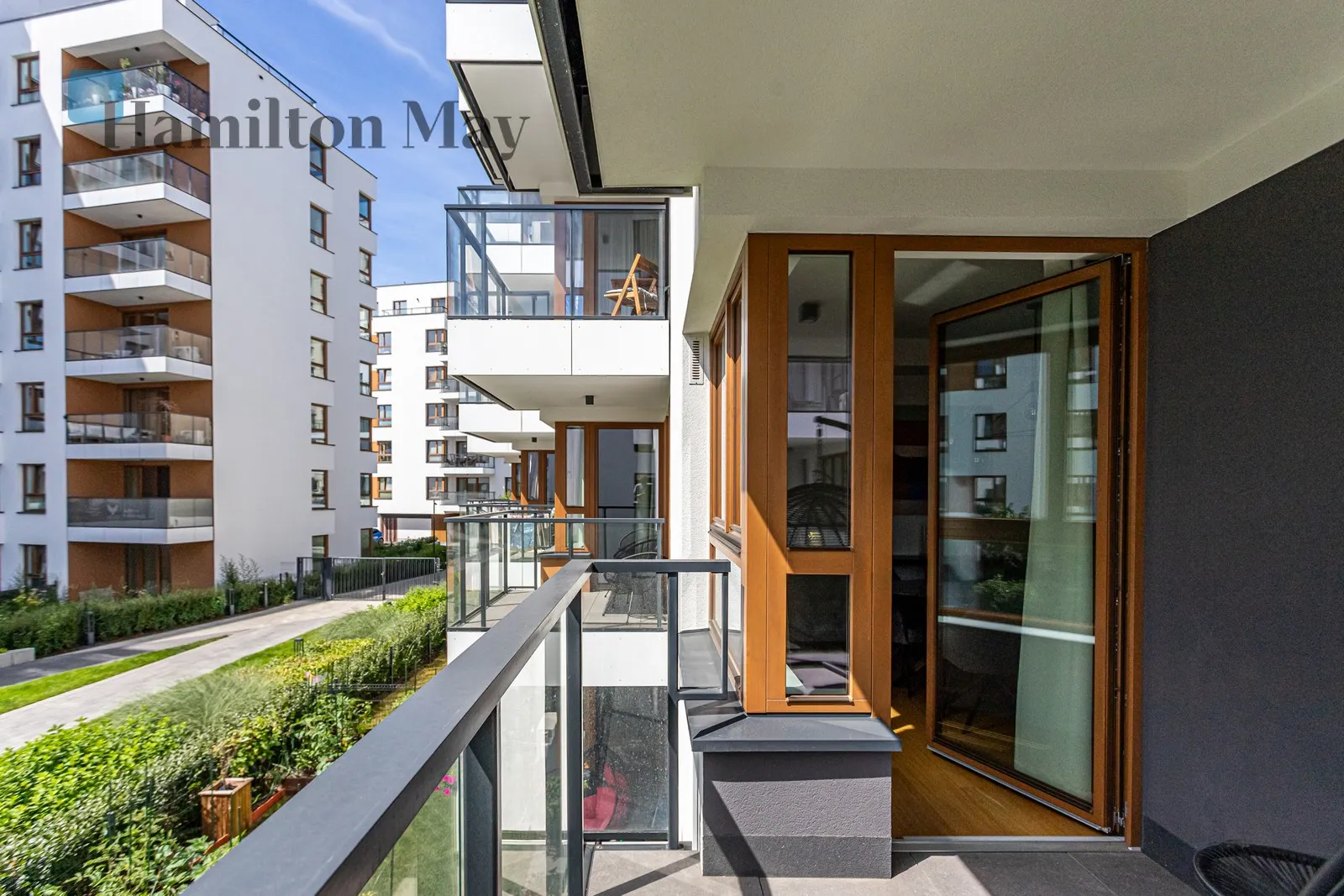 City: Warszawa Street: Ludwiki Region: Wola Subregion: Czyste Distance to centre: 3.2 km Level: 1 Price: 15100 PLN - slider