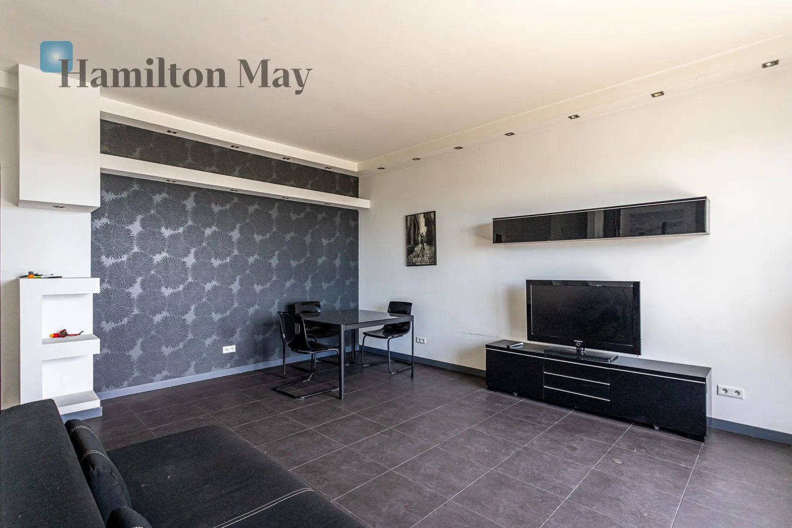 City: Warszawa Street: Okopowa Region: Wola Distance to centre: 2.87 km Level: 16 Price: 4900 PLN - slider