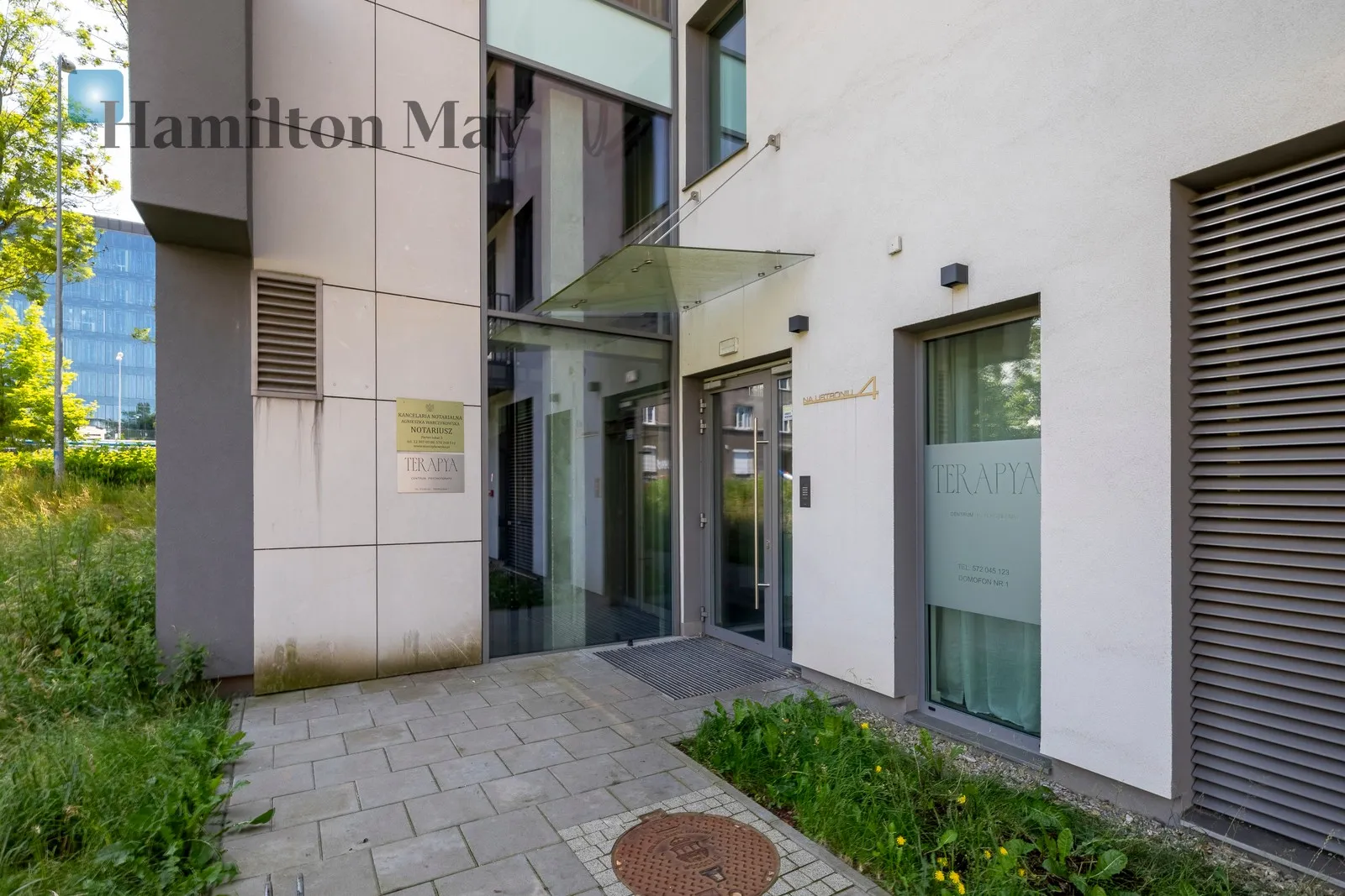 A unique new apartment with a terrace right next to the Vistula River - slider