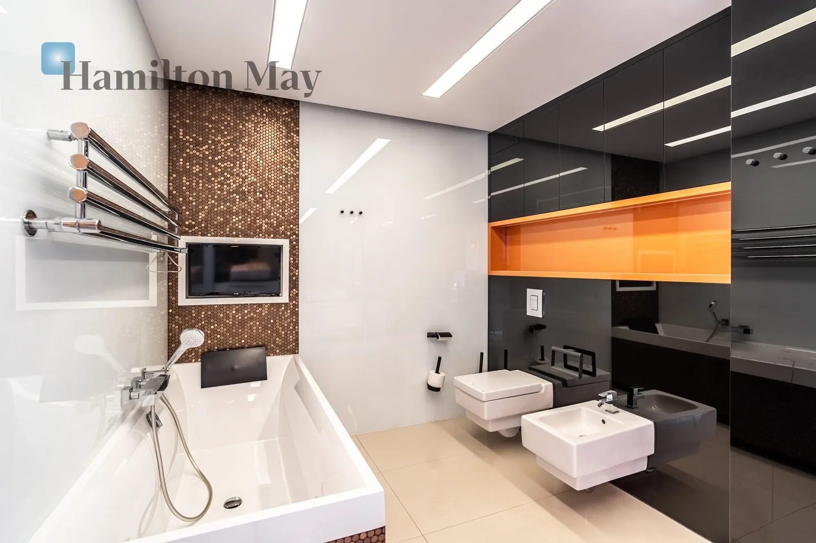 Distance to centre: 1.92 km Level: 6 Price: 12000 PLN - slider