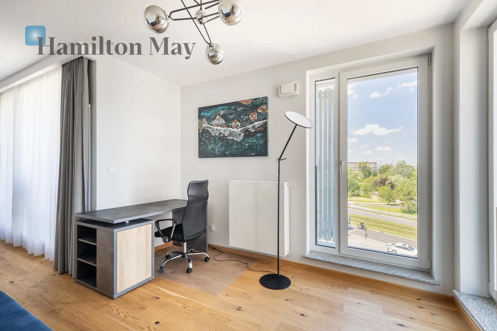 Region: Zabłocie Level: 4 Price: 4500 PLN Bedrooms: 1 Bathrooms: 1 - slider