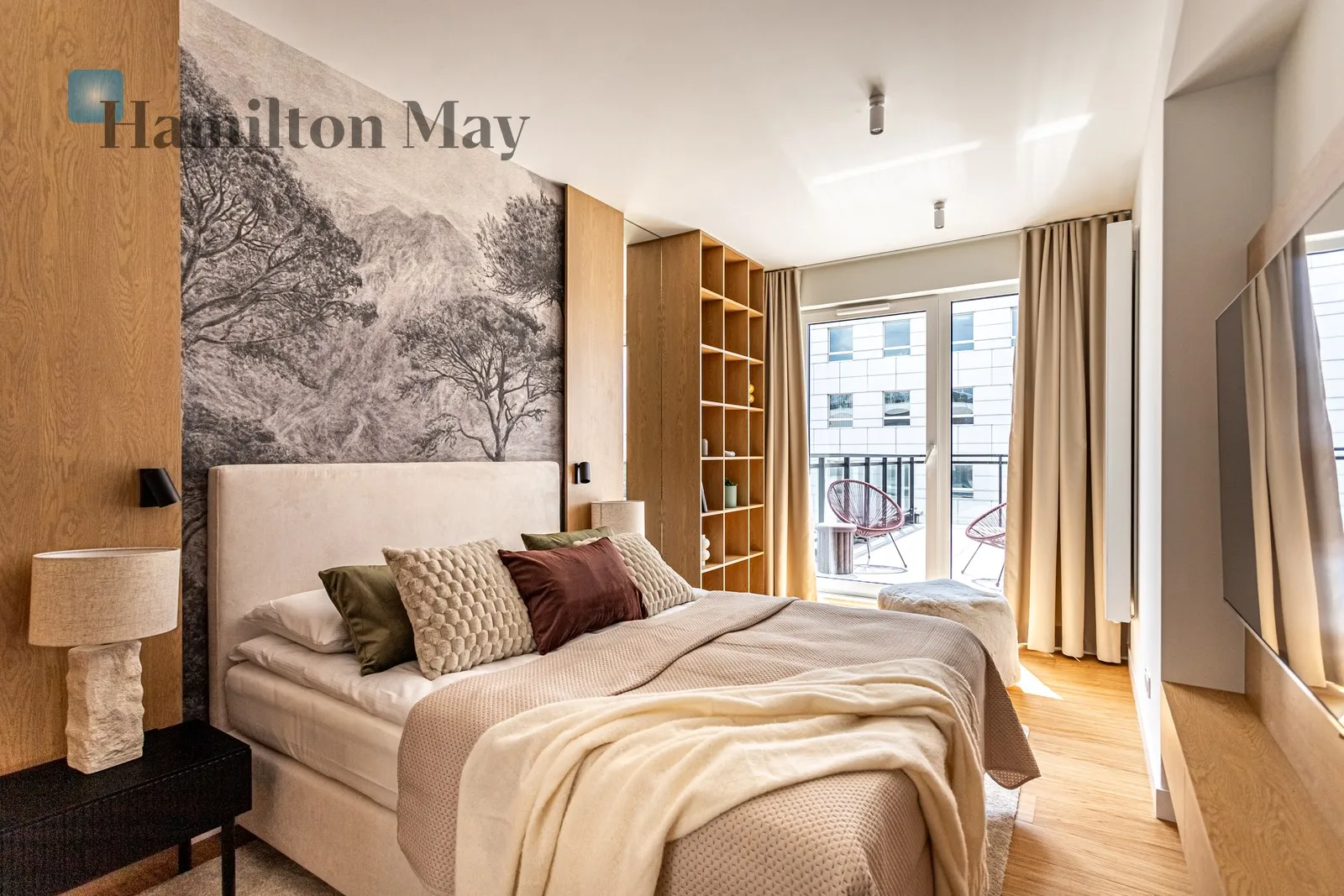 Region: Mokotów Subregion: Służewiec Distance to centre: 5.29 km Level: 10 Price: 17400 PLN Bedrooms: 3 Bathrooms: 2 Size: 115m2 Price/m2: 151 PLN - slider