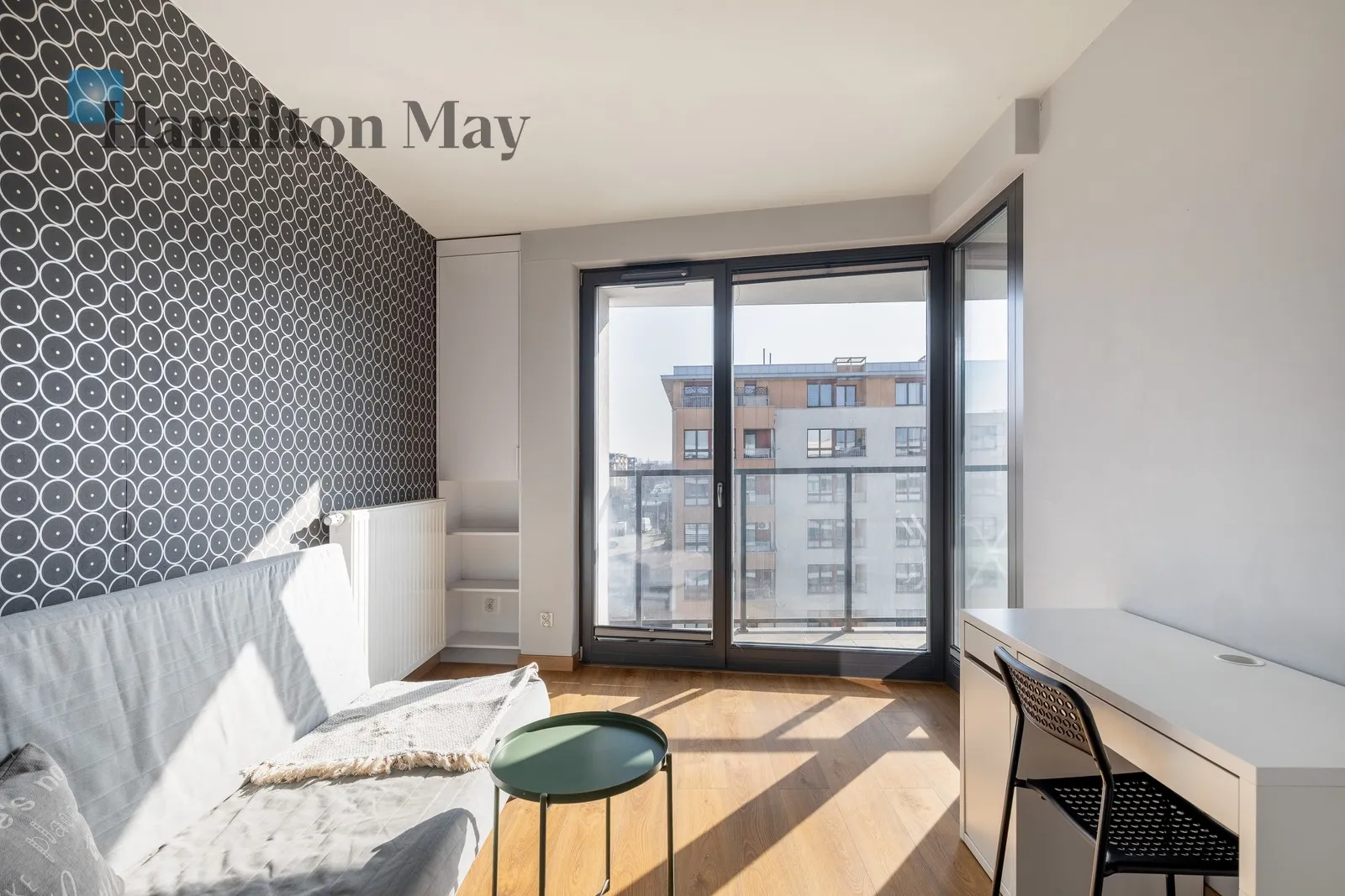 Apartment with a view and balconies in Czerwone Maki - slider