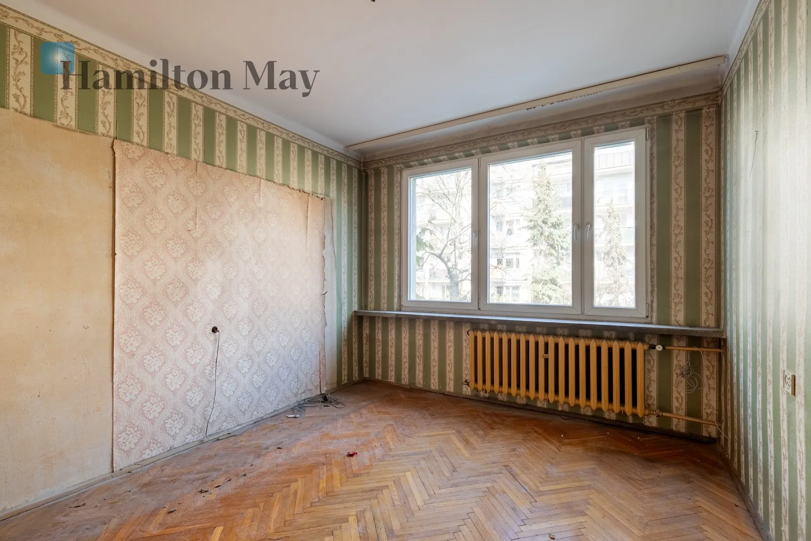 Street: Pawła Włodkowica Region: Prądnik Czerwony Distance to centre: 3.44 km Level: 1 Price: 655000 PLN Bedrooms: 1 Bathrooms: 1 Size: 50m2 - slider