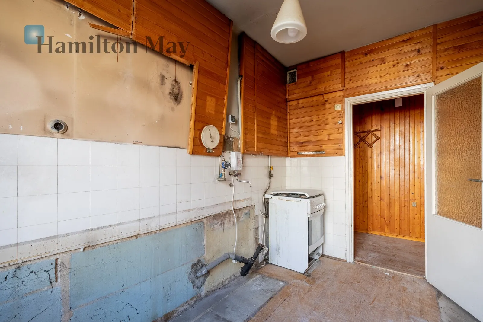 Distance to centre: 3.44 km Level: 1 Price: 655000 PLN Bedrooms: 1 Bathrooms: 1 - slider