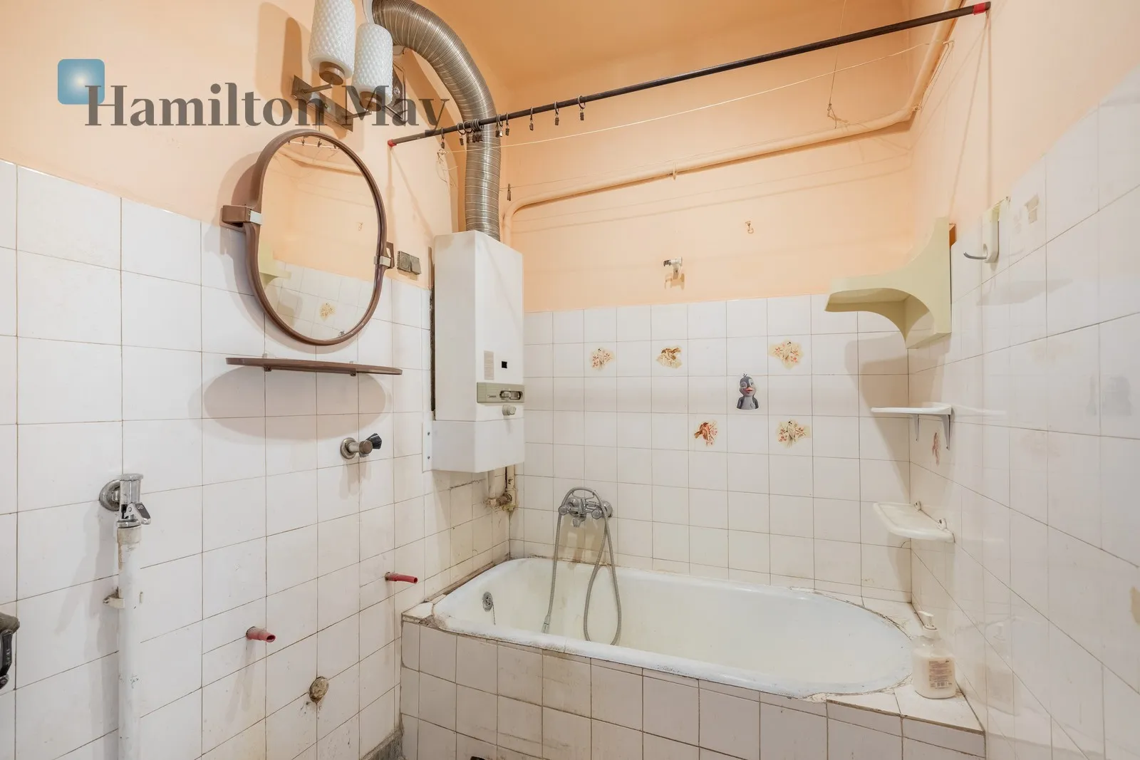 City: Kraków Street: Pawła Włodkowica Region: Prądnik Czerwony Distance to centre: 3.44 km Level: 1 Price: 655000 PLN - slider