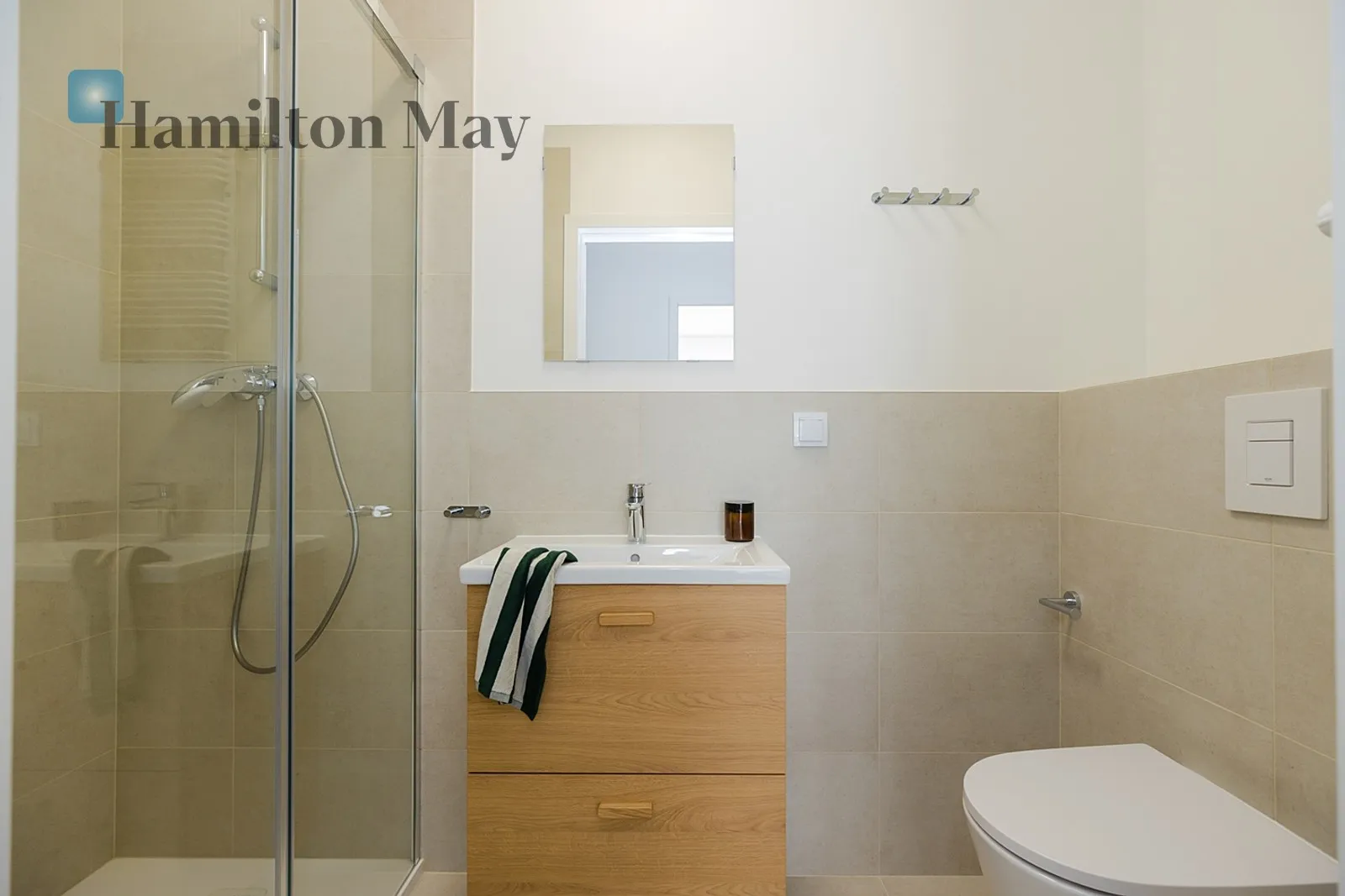 Region: Praga-Południe Subregion: Kamionek Distance to centre: 4.69 km Level: 1 Price: 1490000 PLN Bedrooms: 3 - slider