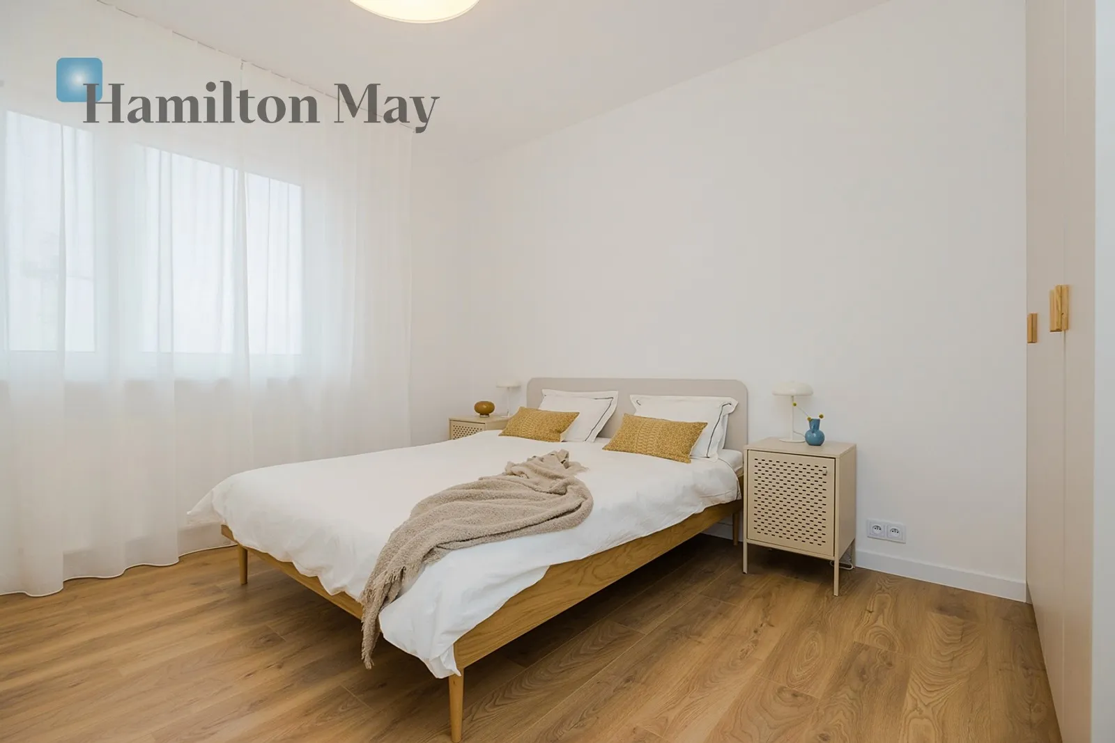 3 кімнатна квартира | балкон | Прага-Полудне - slider