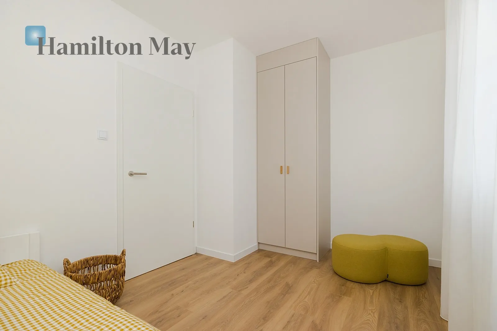 3 кімнатна квартира | балкон | Прага-Полудне - slider