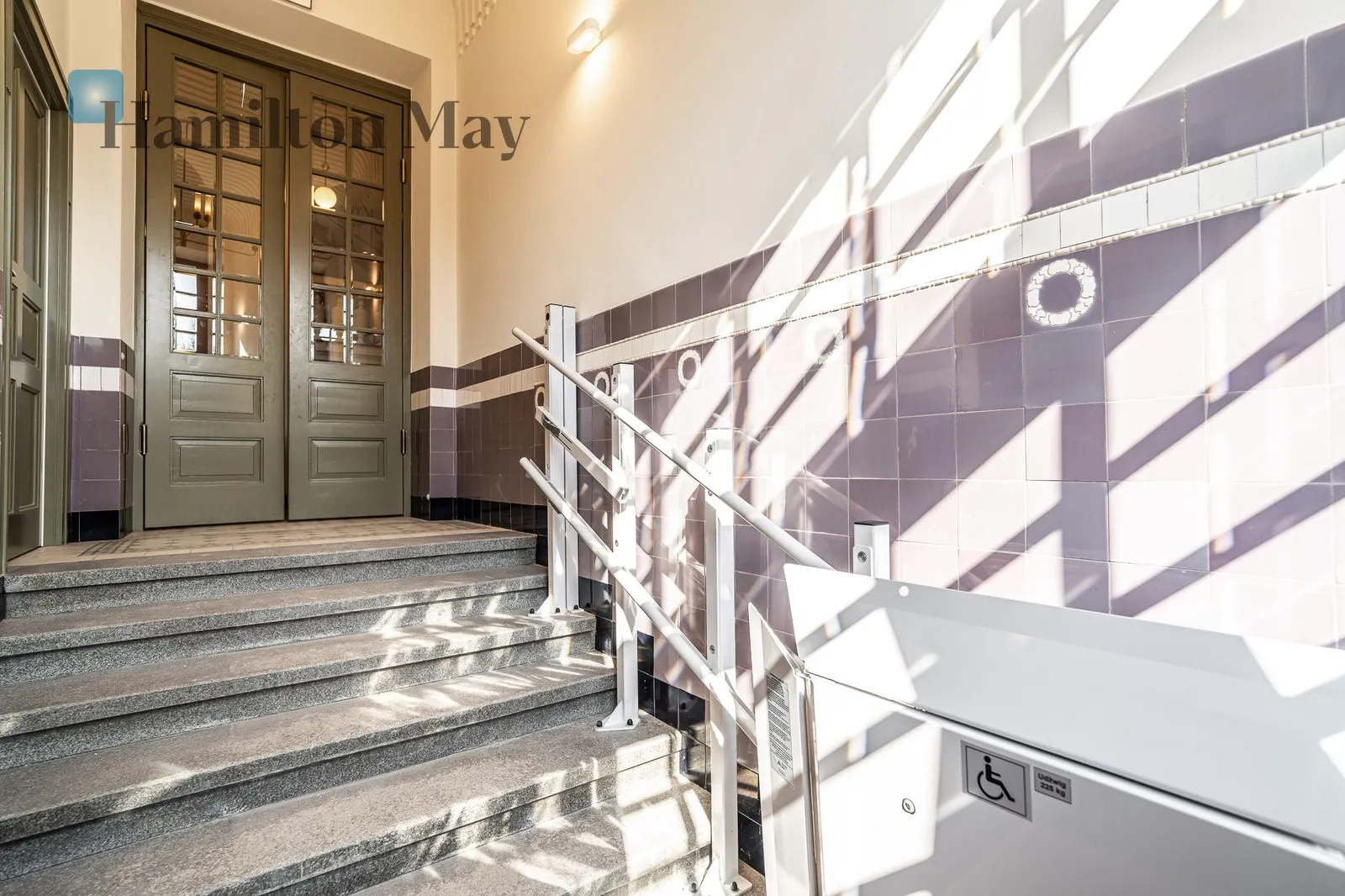 Subregion: Nowy Świat Price: 3470319.99 PLN - slider