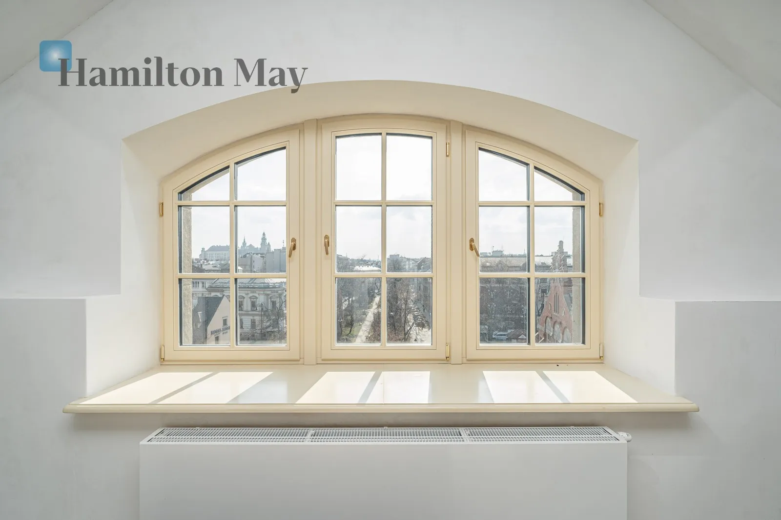 Apartment in a new, prestigious investment in the Old Town - developer standard - slider