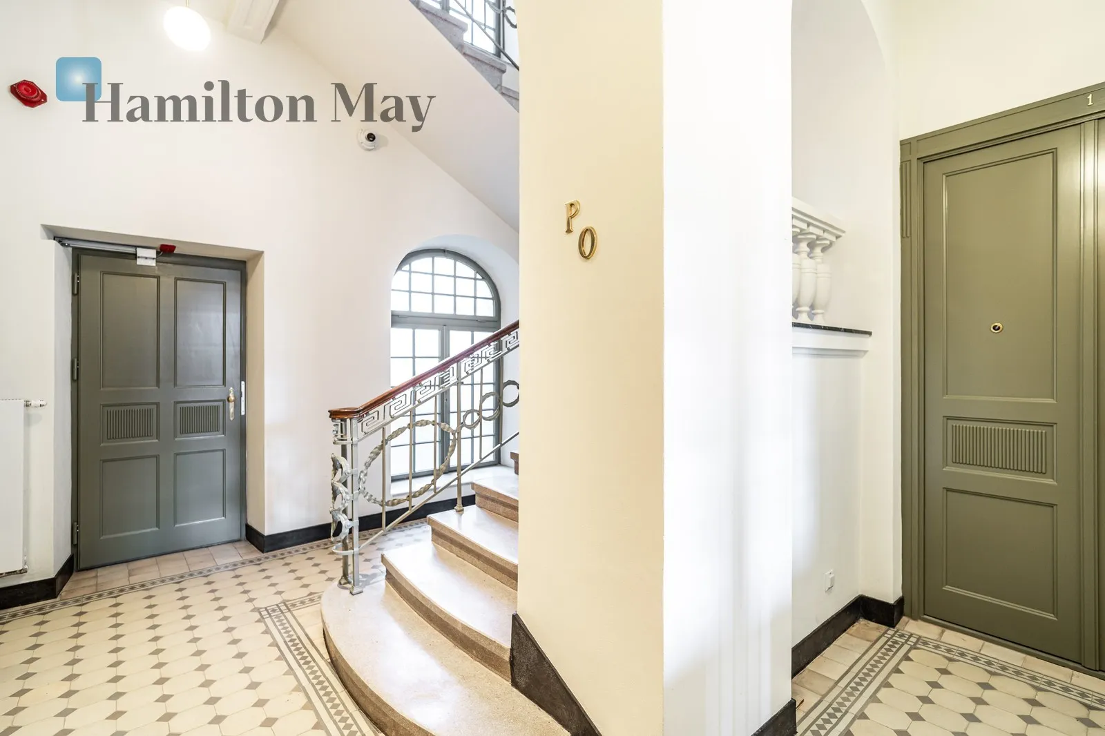 Apartment in a new, prestigious investment in the Old Town - developer standard - slider