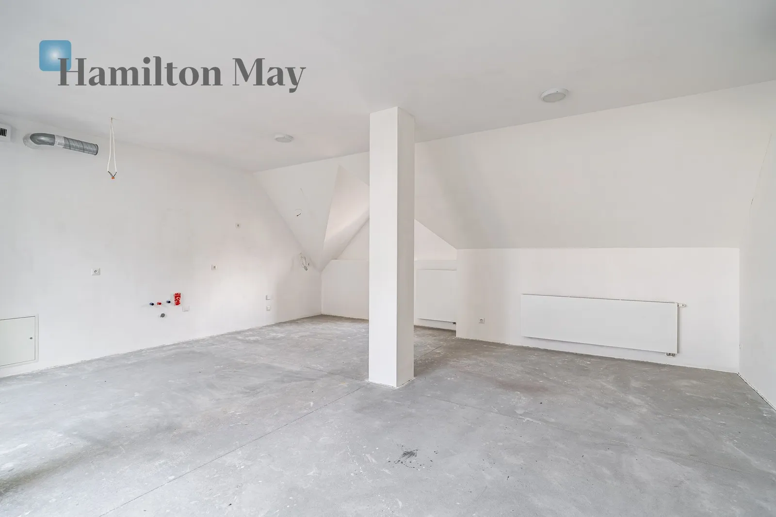 City: Kraków Street: Wenecja Region: Stare Miasto Subregion: Nowy Świat Level: 4 Price: 3664245 PLN Bedrooms: 2 - slider