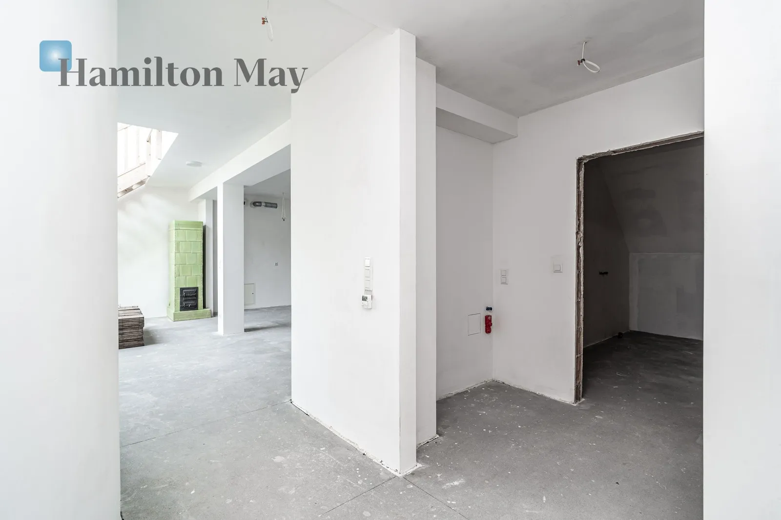 City: Kraków Street: Wenecja Region: Stare Miasto Subregion: Nowy Świat Level: 4 Price: 3664245 PLN - slider