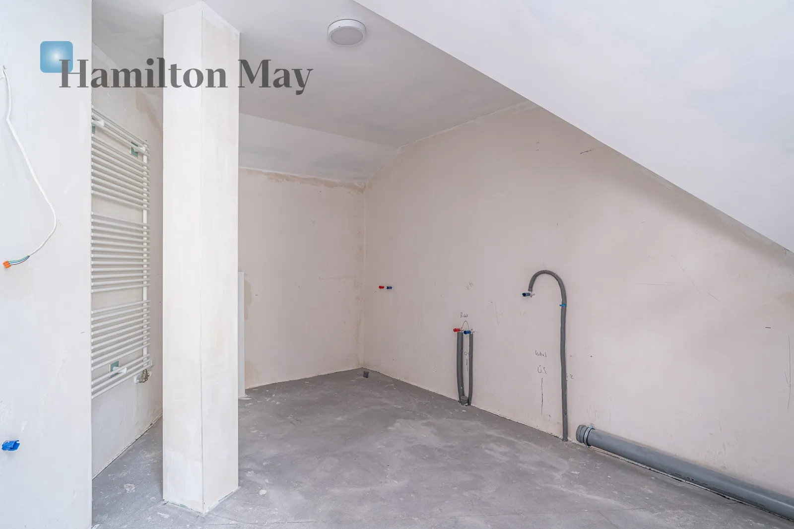 City: Kraków Street: Wenecja Region: Stare Miasto Subregion: Nowy Świat Level: 4 - slider