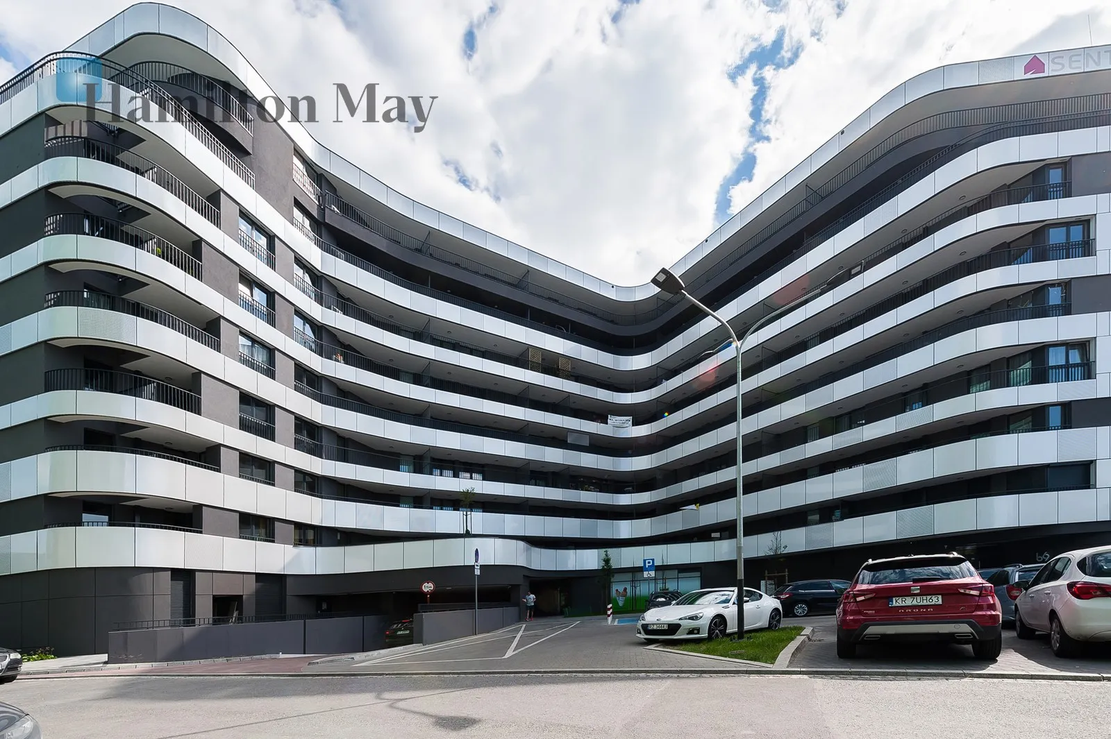 Region: Dębniki Subregion: Ludwinów Distance to centre: 1.83 km Level: 2 Price: 967980 PLN Bedrooms: 1 - slider