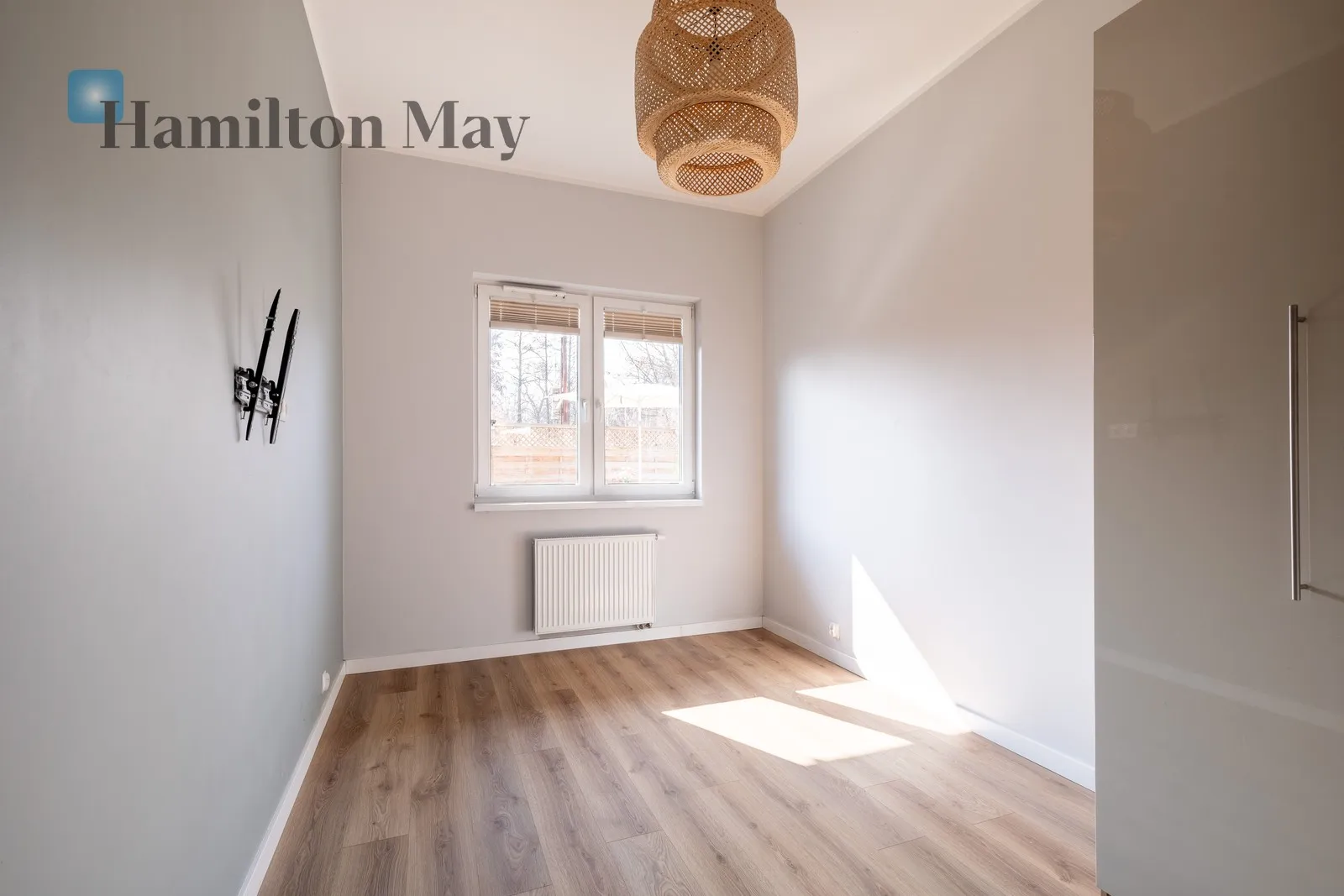 City: Kraków Street: Czerwonego Prądnika Region: Prądnik Czerwony - slider