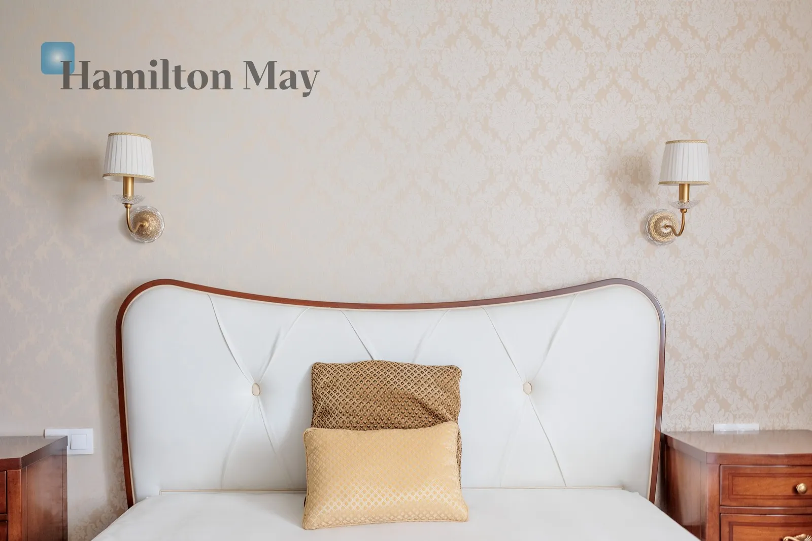 Level: 2 Price: 5700 PLN Bedrooms: 2 Bathrooms: 1 Size: 71.2m2 - slider