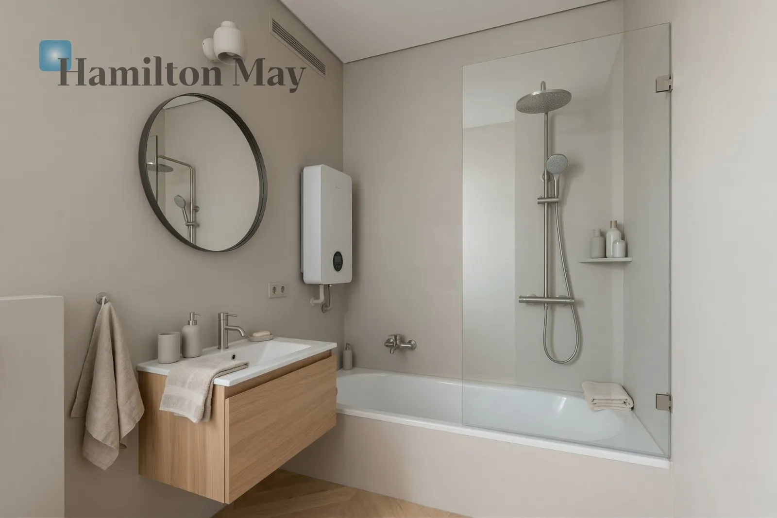 Distance to centre: 3.44 km Level: 1 Price: 655000 PLN Bedrooms: 1 Bathrooms: 1 Size: 50m2 Price/m2: 13100 PLN - slider