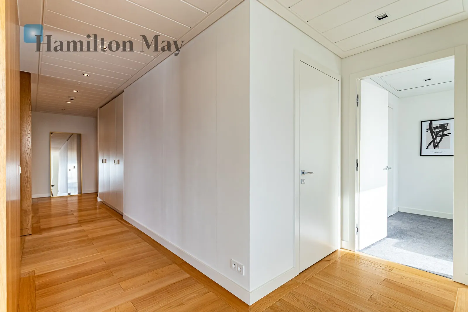 Елегантна, простора квартира в престижному інвестиційному комплексі Złota 44 - slider